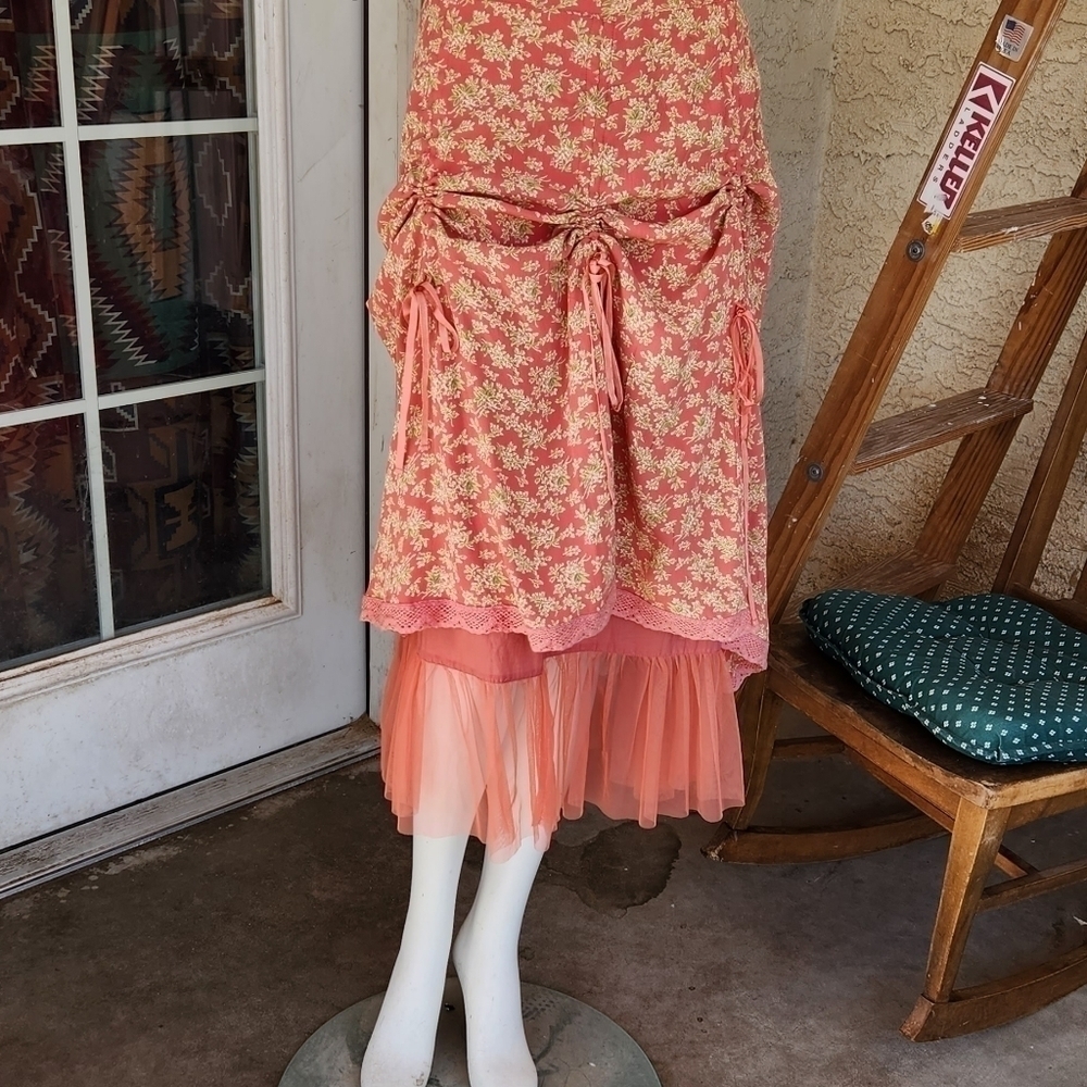 April Cornell Floral Skirt w/ Tulle Underskirt and Satin Pull Ribbon Ruching - Picture 12 of 12
